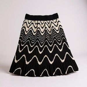 Metro Wear Black and Cream Wave Midi Skirt